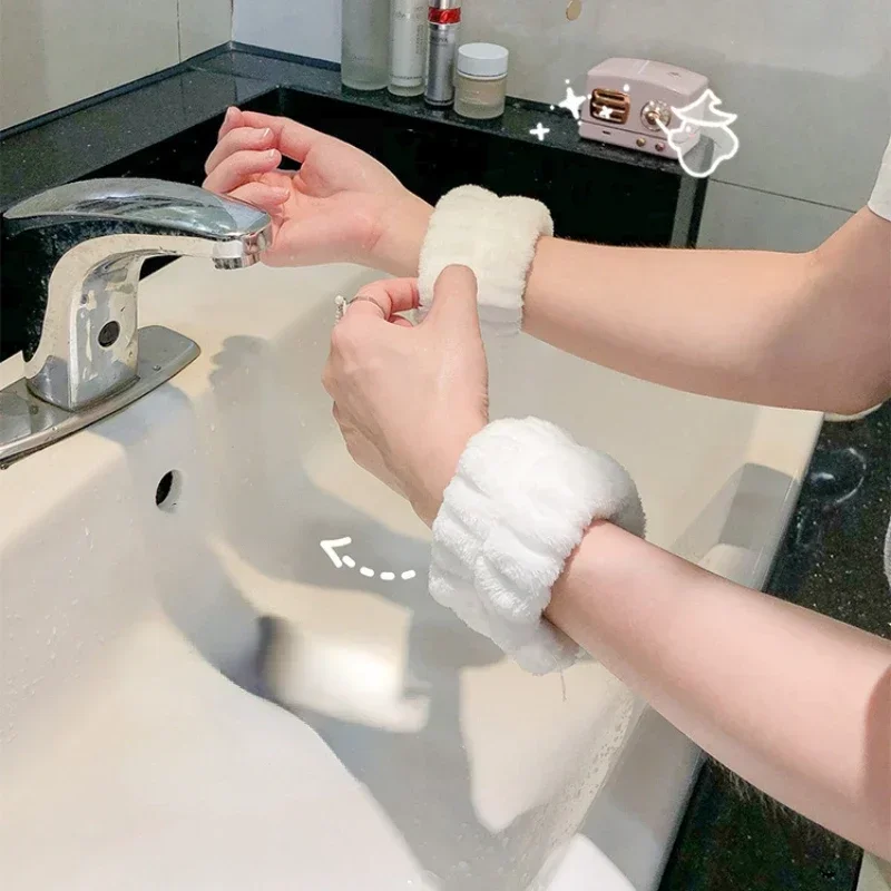 2 قطعة زوج واحد غسل الوجه والم - مراجعة Sweat Band Wrist وسعره