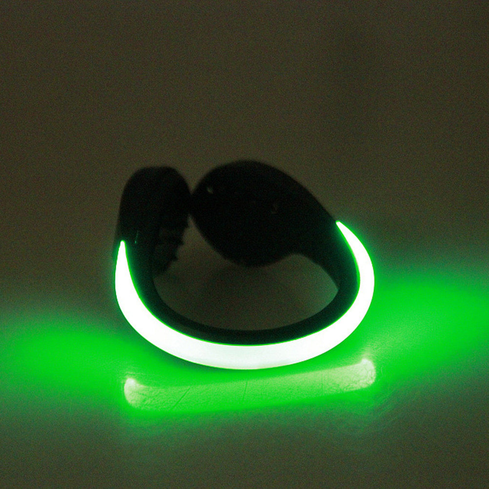 قطعتان من مشابك الإضاءة LED لل - مراجعة Running Gear Night وسعره